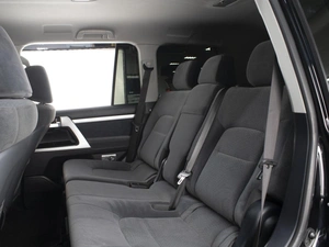 Внедорожник Toyota Land Cruiser 2015 года, 5490000 рублей, Омск