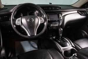 Внедорожник Nissan X-Trail 2017 года, 2049000 рублей, Сургут