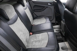 Хетчбэк Ford Focus 2010 года, 519000 рублей, Барнаул