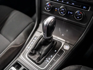Универсал Volkswagen Golf 2015 года, 1695000 рублей, Красноярск