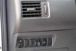 Внедорожник Nissan X-Trail 2006 года, 949000 рублей, Омск