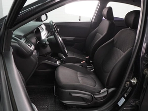 Седан Kia Rio 2016 года, 1149000 рублей, Воронеж