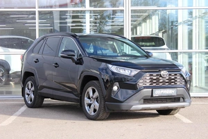 Внедорожник Toyota RAV4 2021 года, 3050000 рублей, Ярославль