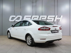 Седан Ford Mondeo 2011 года, 1099000 рублей, Воронеж