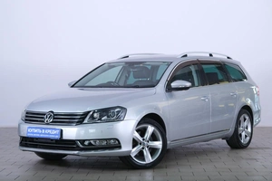 Универсал Volkswagen Passat 2012 года, 1229000 рублей, Омск