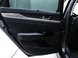 Седан Kia K5 2020 года, 2650000 рублей, Красноярск