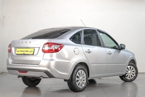 Лифтбек ВАЗ (LADA) Granta 2024 года, 899000 рублей, Челябинск
