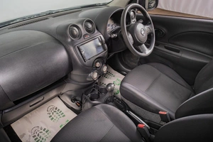 Хетчбэк Nissan March 2012 года, 589000 рублей, Томск