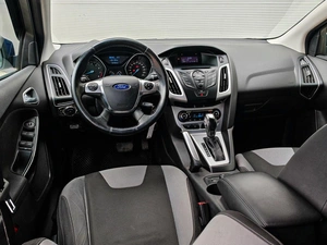 Седан Ford Focus 2012 года, 950000 рублей, Краснодар