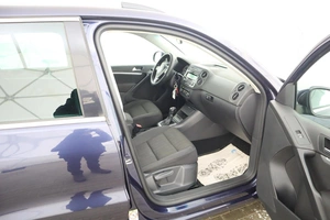 Внедорожник Volkswagen Tiguan 2012 года, 1150000 рублей, Обнинск