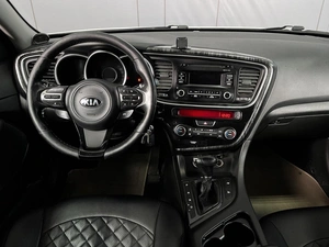 Седан Kia Optima 2015 года, 1470000 рублей, Нижневартовск