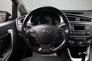 Хетчбэк Kia Ceed 2015 года, 1309000 рублей, Оренбург