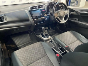 Хетчбэк Honda Fit 2015 года, 950000 рублей, Красноярск