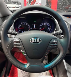 Седан Kia Cerato 2014 года, 1050000 рублей, Красноярск