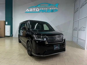 Минивэн Honda Stepwgn Spada 2024 года, 2549000 рублей, Красноярск