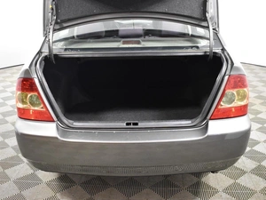 Седан Toyota Corolla 2006 года, 645900 рублей, Казань