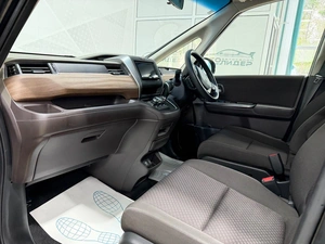 Минивэн Honda Freed 2020 года, 1529000 рублей, Красноярск