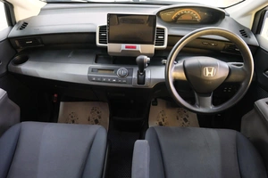 Минивэн Honda Freed 2010 года, 1149000 рублей, Омск