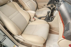 Седан Toyota Avensis 2003 года, 769000 рублей, Челябинск