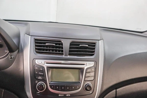 Хетчбэк Hyundai Solaris 2012 года, 839000 рублей, Челябинск