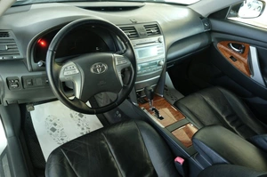 Седан Toyota Camry 2008 года, 1289000 рублей, Омск