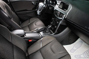 Хетчбэк Volvo V40 2014 года, 1339000 рублей, Сургут