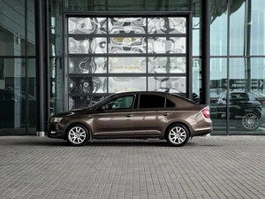 Лифтбек Skoda Rapid 2019 года, 999999 рублей, Уфа