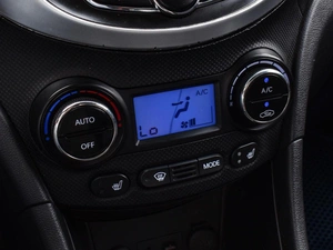 Седан Hyundai Solaris 2012 года, 750000 рублей, Краснодар