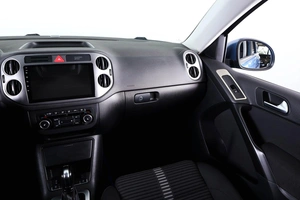 Внедорожник Volkswagen Tiguan 2011 года, 1429000 рублей, Пермь