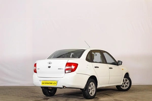 Седан ВАЗ (LADA) Granta 2017 года, 419000 рублей, Тюмень