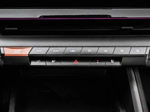 Лифтбек Changan UNI-V 2023 года, 2299000 рублей, Кирилловка