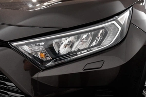Внедорожник Toyota RAV4 2021 года, 3599000 рублей, Барнаул