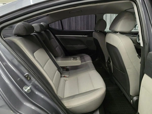 Седан Hyundai Elantra 2020 года, 1245000 рублей, Красноярск