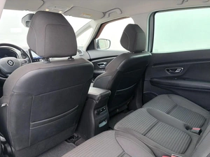 Минивэн Renault Scenic 2018 года, 1627000 рублей, Орёл