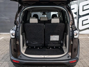 Минивэн Toyota Sienta 2018 года, 1330000 рублей, Краснодар