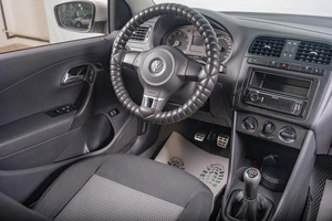 Седан Volkswagen Polo 2011 года, 769000 рублей, Томск