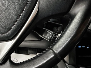 Внедорожник Toyota RAV4 2015 года, 2477000 рублей, Красноярск