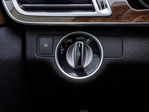 Седан Mercedes-benz E-класс 2013 года, 1650000 рублей, Краснодар