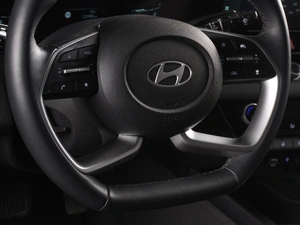 Седан Hyundai Elantra 2023 года, 2449000 рублей, Минеральные Воды