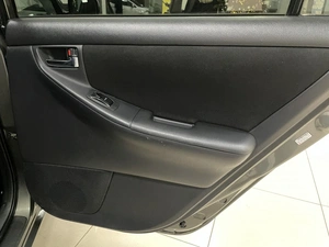 Хетчбэк Toyota Corolla 2005 года, 797000 рублей, Солонцы