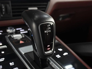 Внедорожник Porsche Cayenne 2019 года, 7799000 рублей, Омск