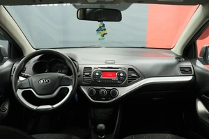 Хэтчбек Kia Picanto 2012 года, 660000 рублей, Железногорск