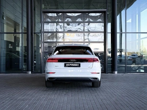 Внедорожник Audi Q8 2022 года, 6390000 рублей, Уфа