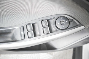 Седан Ford Focus 2012 года, 599000 рублей, Кемерово