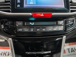 Седан Honda Accord 2017 года, 2170000 рублей, Красноярск