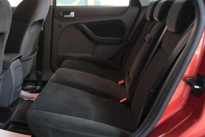 Седан Ford Focus 2007 года, 649000 рублей, Омск