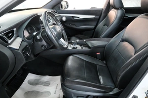 Внедорожник Infiniti QX50 2018 года, 3289000 рублей, Омск