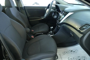 Хетчбэк Hyundai Solaris 2012 года, 919000 рублей, Омск