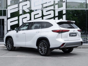 Внедорожник Toyota Highlander 2025 года, 5460000 рублей, Волгоград