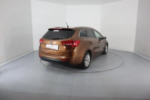 Хэтчбек Kia Ceed 2016 года, 1000000 рублей, Брянск